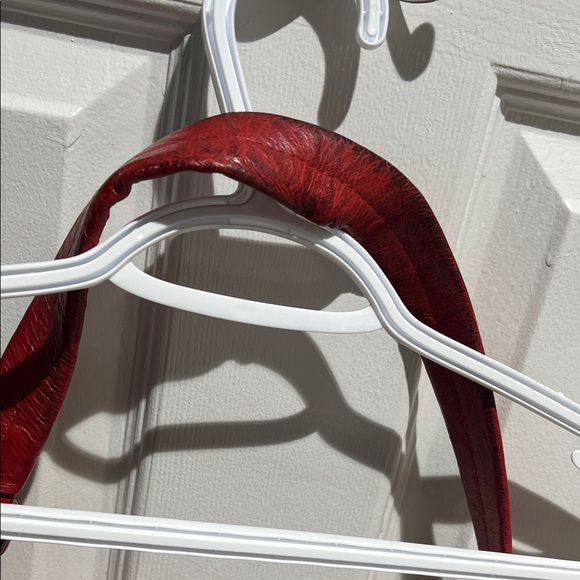 Danier Leather Red Shoulder Bag - Picture 6 of 8